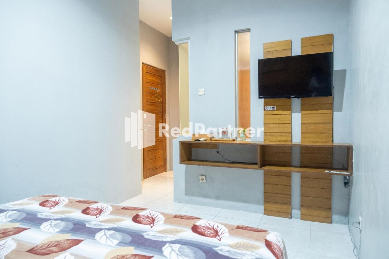 Omah Capung Near Malioboro Area Mitra Reddoorz Hotel Yogyakarta Eksteriør billede