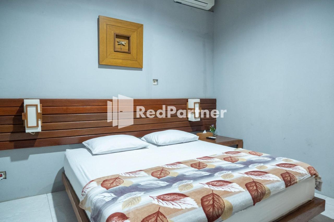 Omah Capung Near Malioboro Area Mitra Reddoorz Hotel Yogyakarta Eksteriør billede